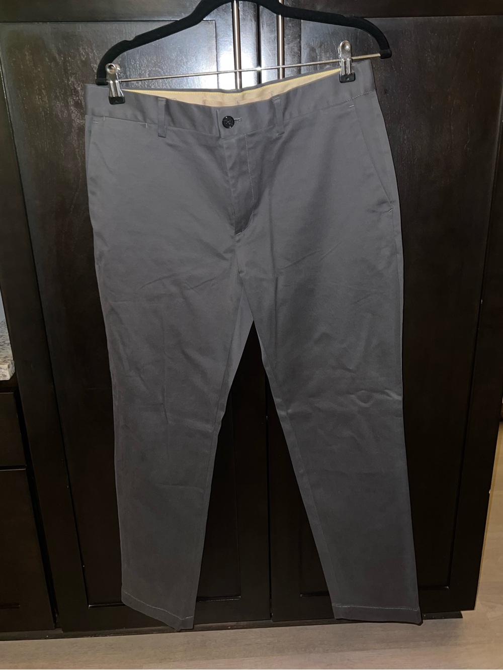 Banana Republic Men's Tapered Fit Gray Chino Pants